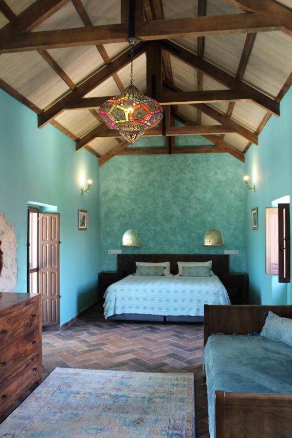 Room In Villa - Beautiful Accommodation At The Heart Of Andalusia Puente Genil Exterior photo