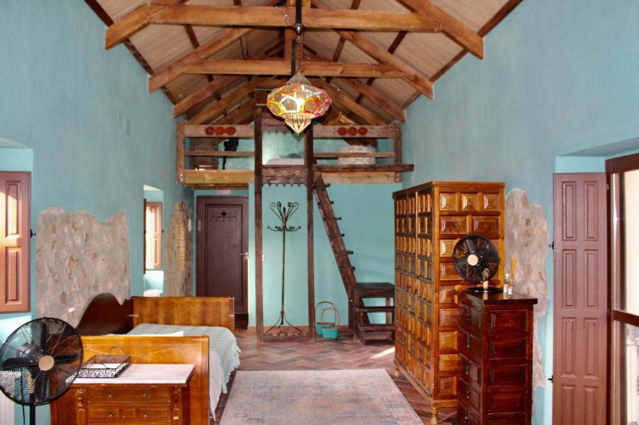 Room In Villa - Beautiful Accommodation At The Heart Of Andalusia Puente Genil Exterior photo